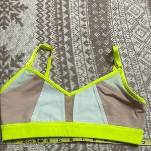 ALO Yoga Yellow and Tan Sports Bra Medium Support